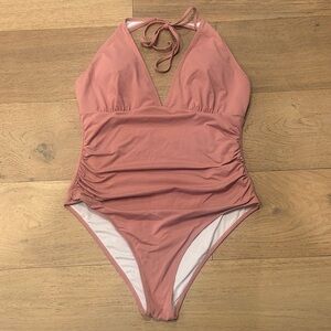 GUC Cupshe swimsuit size XL.